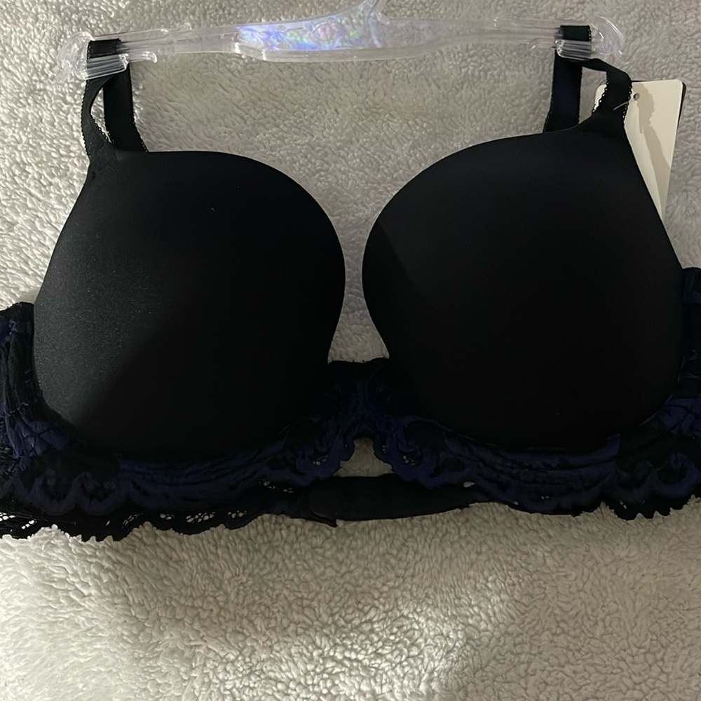 All new wacoal bra